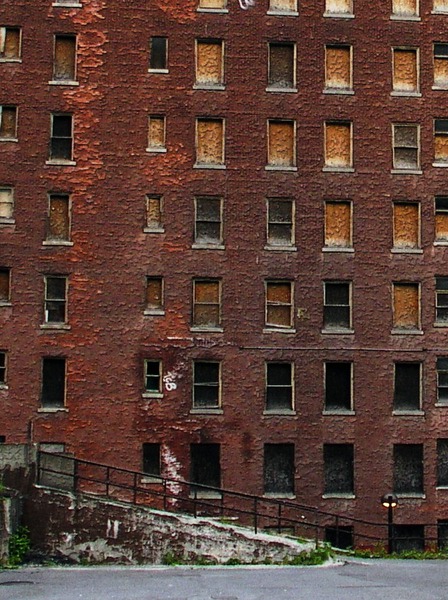 abandonned.jpg